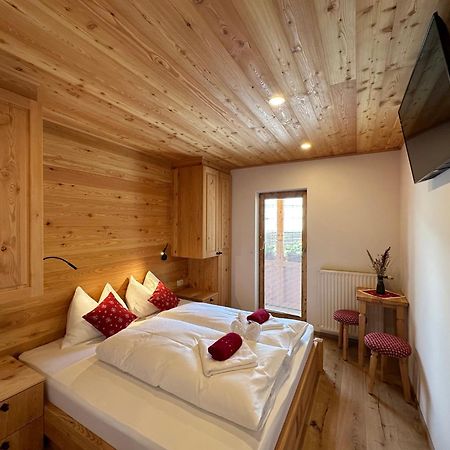 Hotel Surc Краньска Гора Экстерьер фото