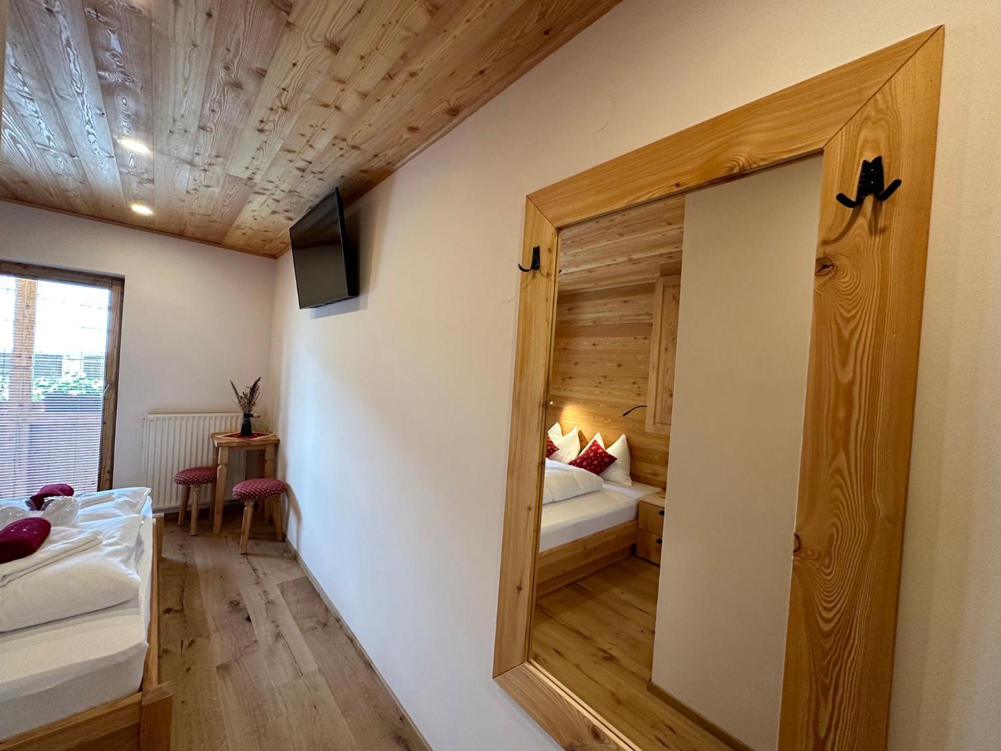 Hotel Surc Краньска Гора Экстерьер фото