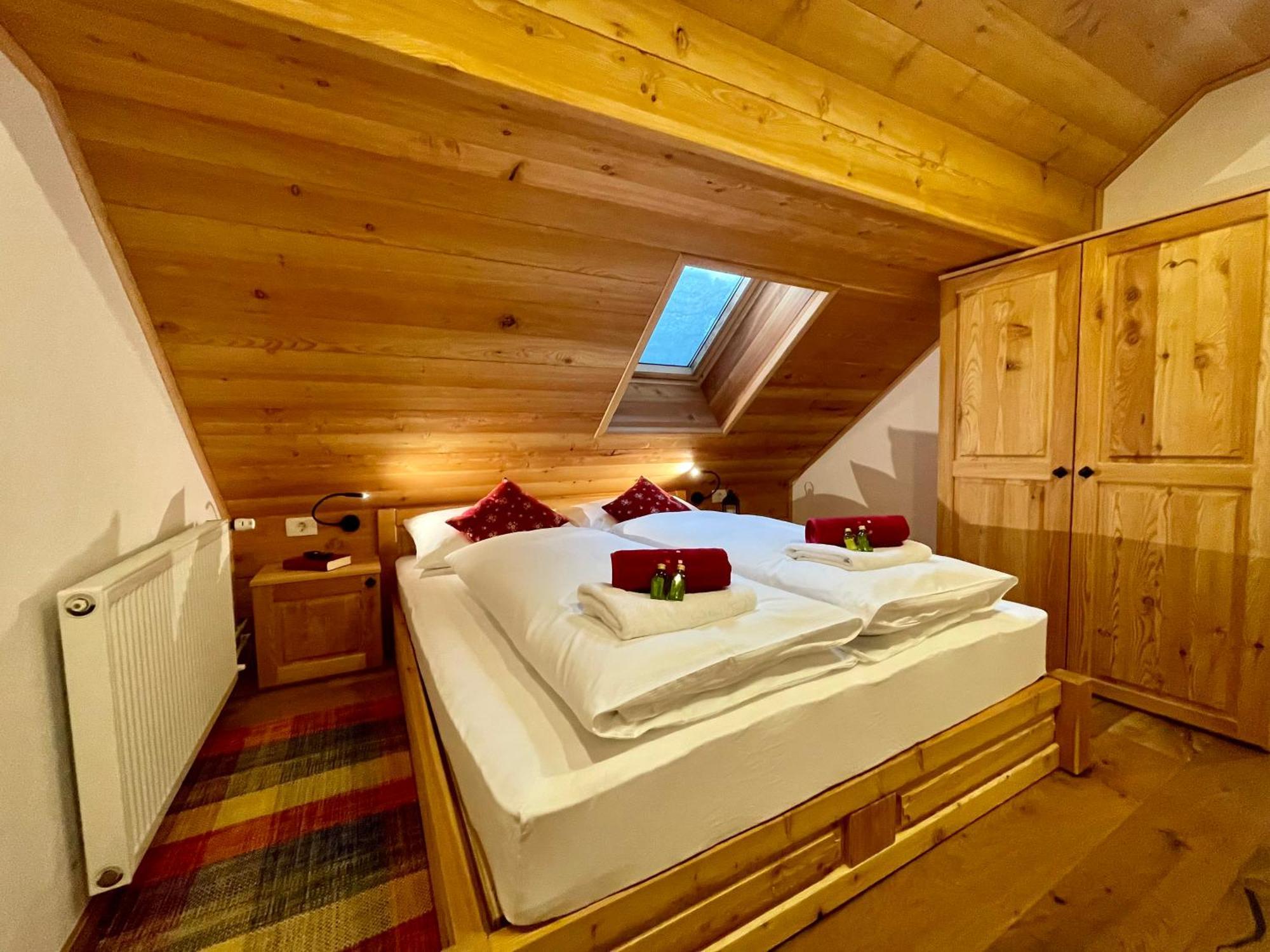 Hotel Surc Краньска Гора Экстерьер фото