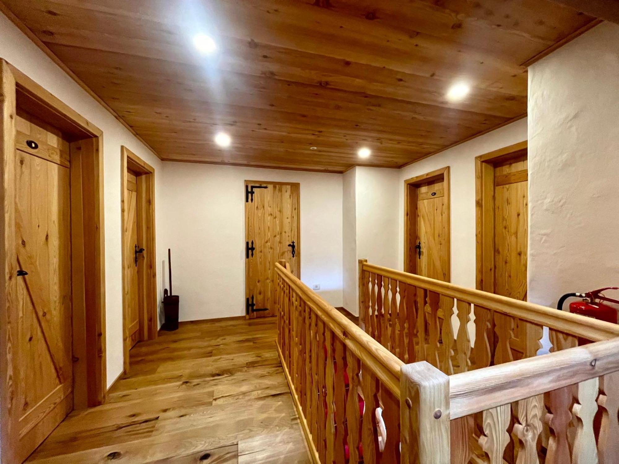 Hotel Surc Краньска Гора Экстерьер фото