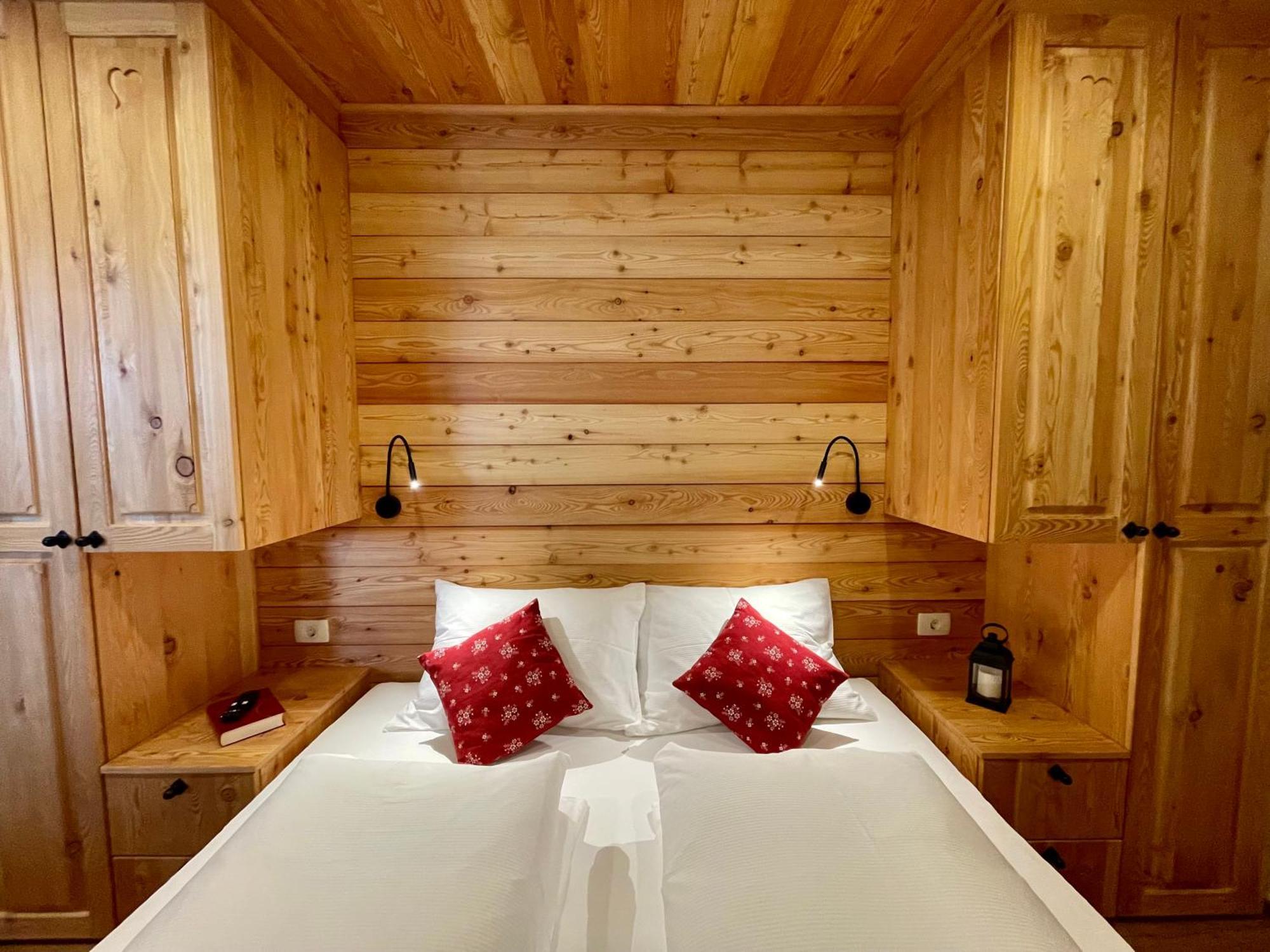 Hotel Surc Краньска Гора Экстерьер фото